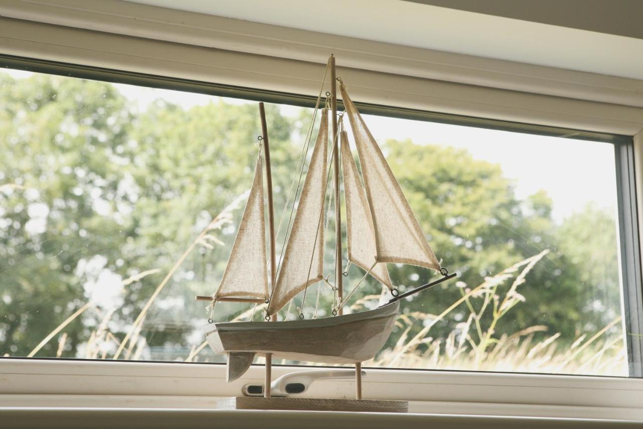 Ocean Breeze Villa Cork Luaran gambar