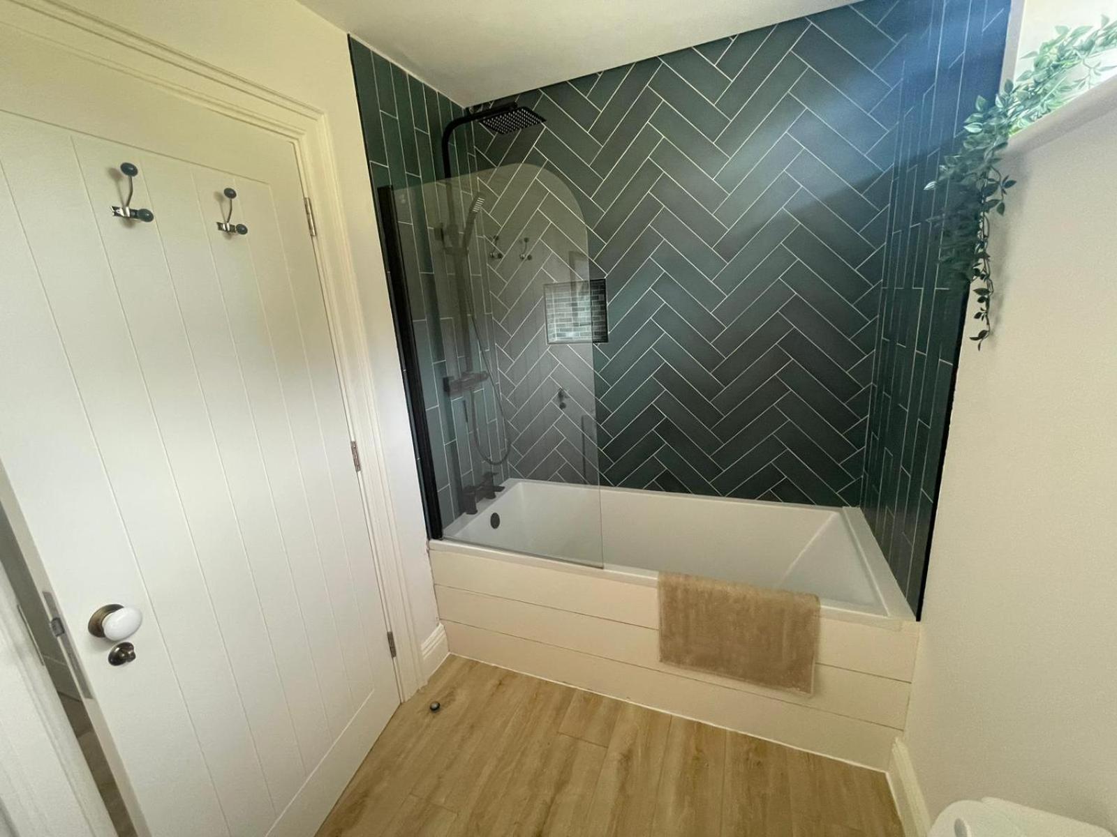 Ocean Breeze Villa Cork Luaran gambar