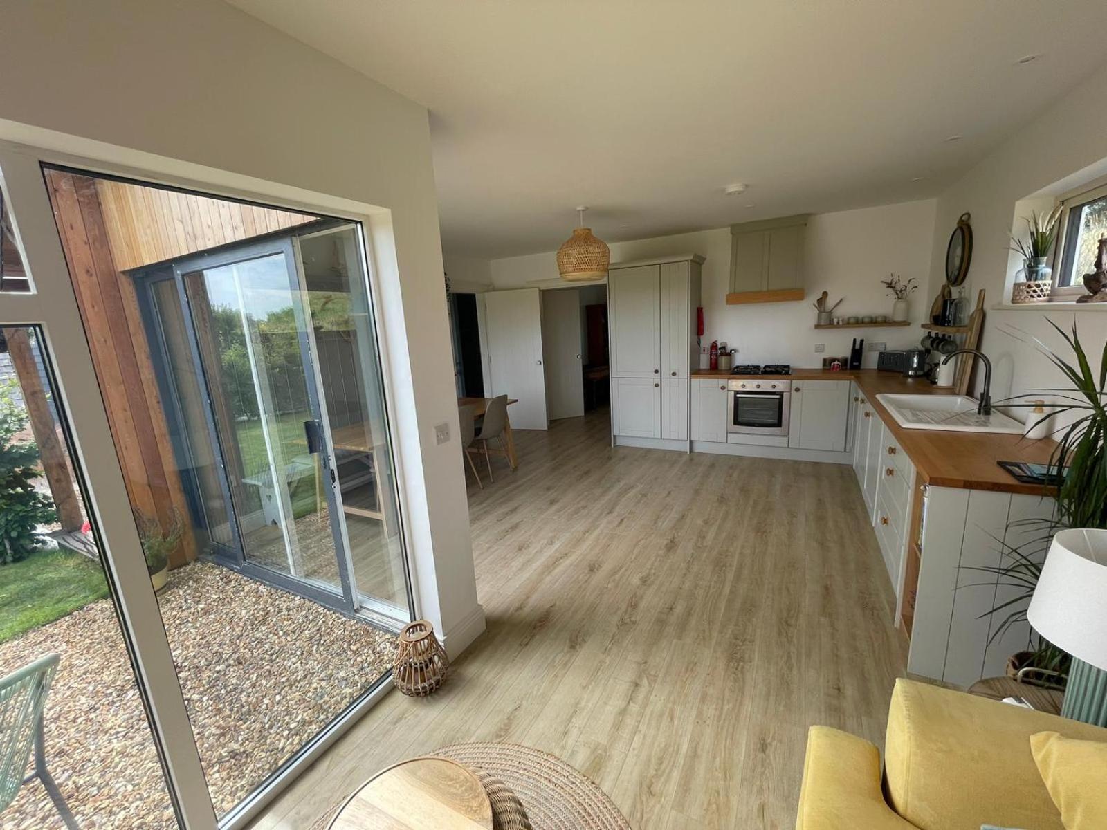 Ocean Breeze Villa Cork Luaran gambar